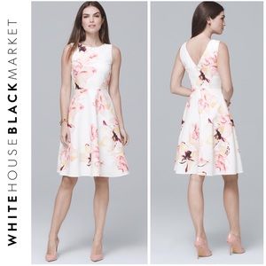 WHITEHOUSE BLACKMARKET  Dress